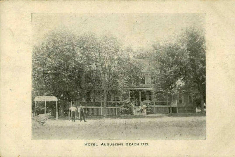 Hotel at Augustine Beach in 1910
