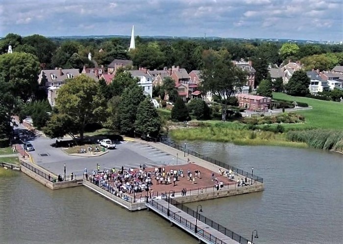 Photo of Battery Park in New Castle, Del.