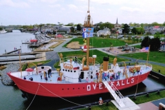 Image: Lightship LV-118